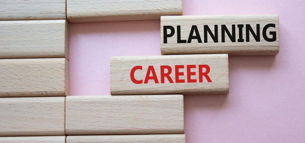 Fejlesztés és karrier